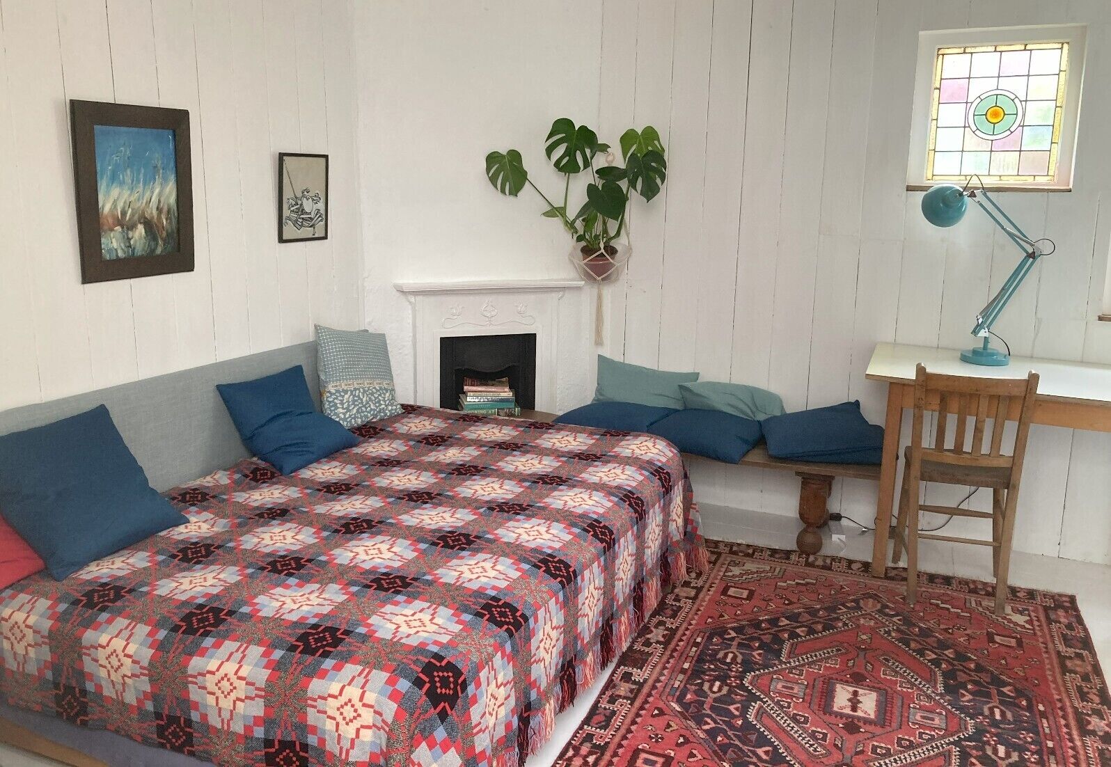 1 chambre, fer et planche à repasser, Wi-Fi gratuit, draps fournis