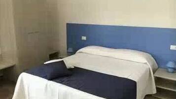 2 Schlafzimmer, Bügeleisen/Bügelbrett, kostenloses WLAN