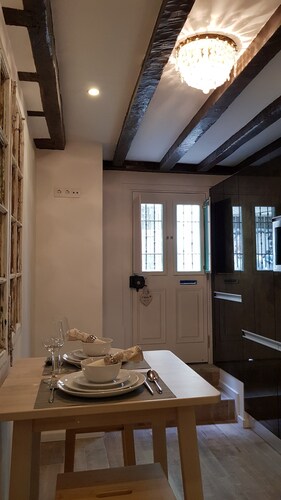 Charming Apartment II Historical Center