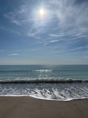 Beach nearby - BENICASIM WATERFRONT PENTHOUSE APARTMENT. PENTHOUSE IN FRONT OF THE SEA IN FIRST LINE. (Benicasim)