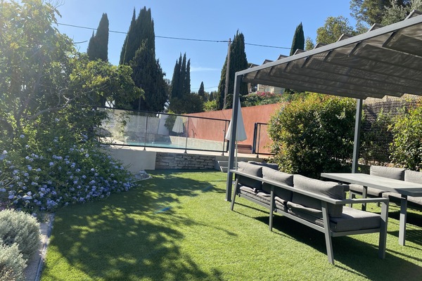 Terrasse pergola piscine