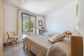 3 camere, ferro/asse da stiro, Wi-Fi gratuito, lenzuola