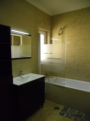 Hair dryer, towels - House 5 bedrooms with swimming pool (castro marim)