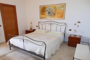 2 soveværelser, strygejern/strygebræt, Wi-Fi, sengetøj