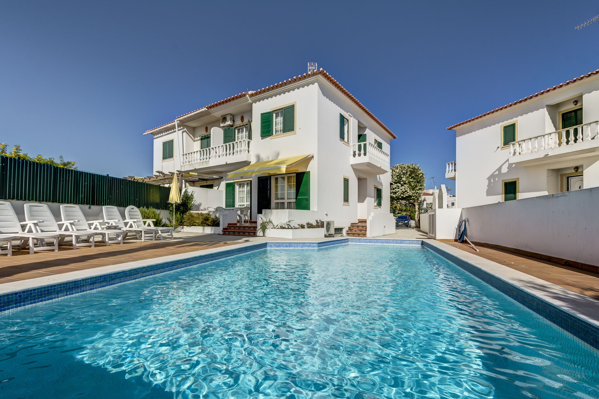 Bougainvilleas Villa w/ Private Pool 1Km of Altura Beach