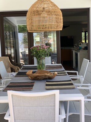 Outdoor dining