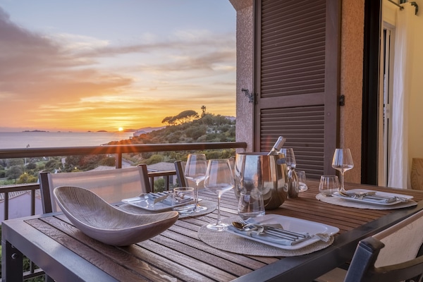 Terrasse au coucher de soleil