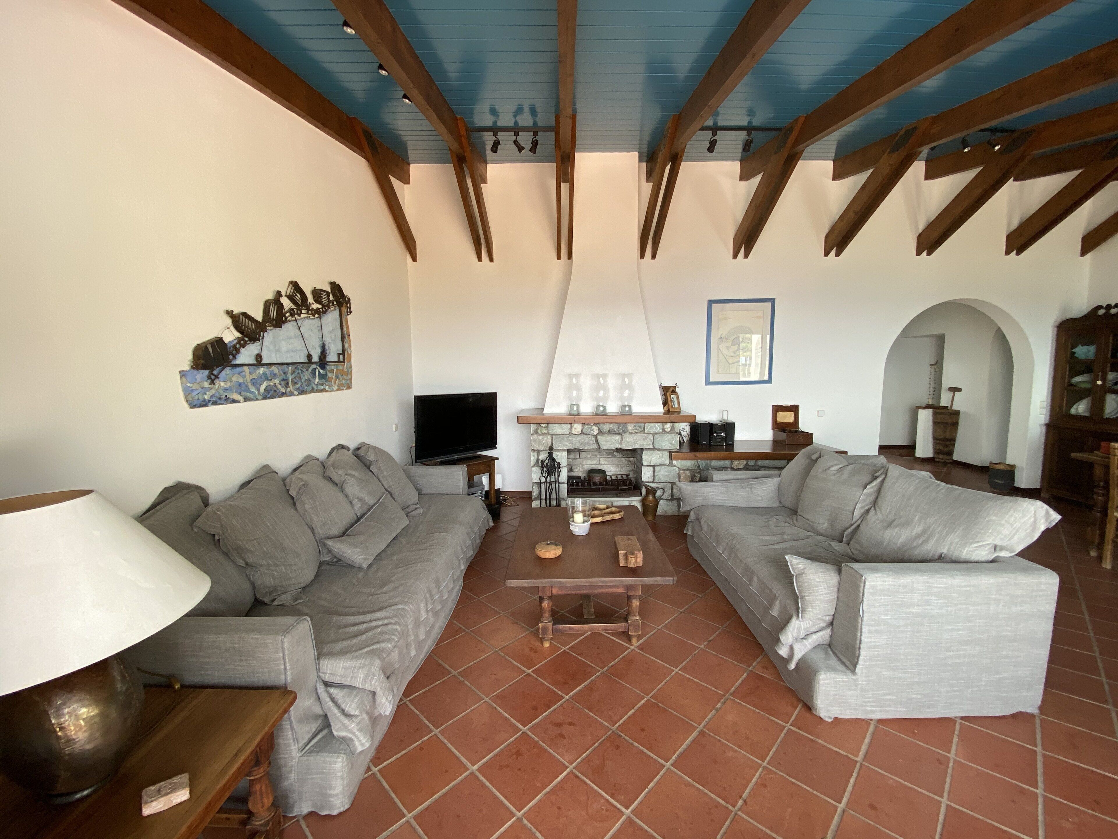 Seafront Villa with amazing view just 30 meters from semi-private beach