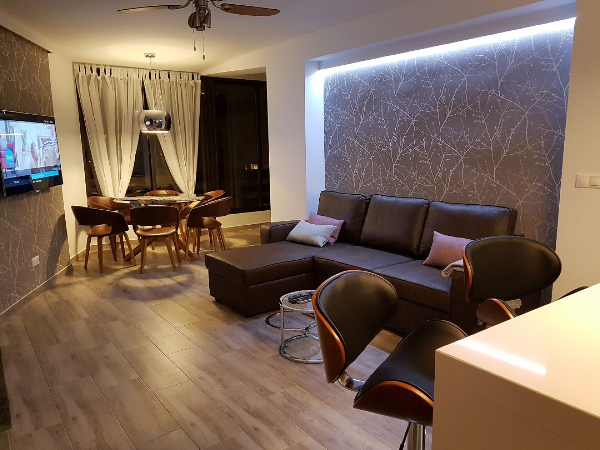 Fabulous luxury apartment 100m and 50m to the beach, sea view, 2 terrace