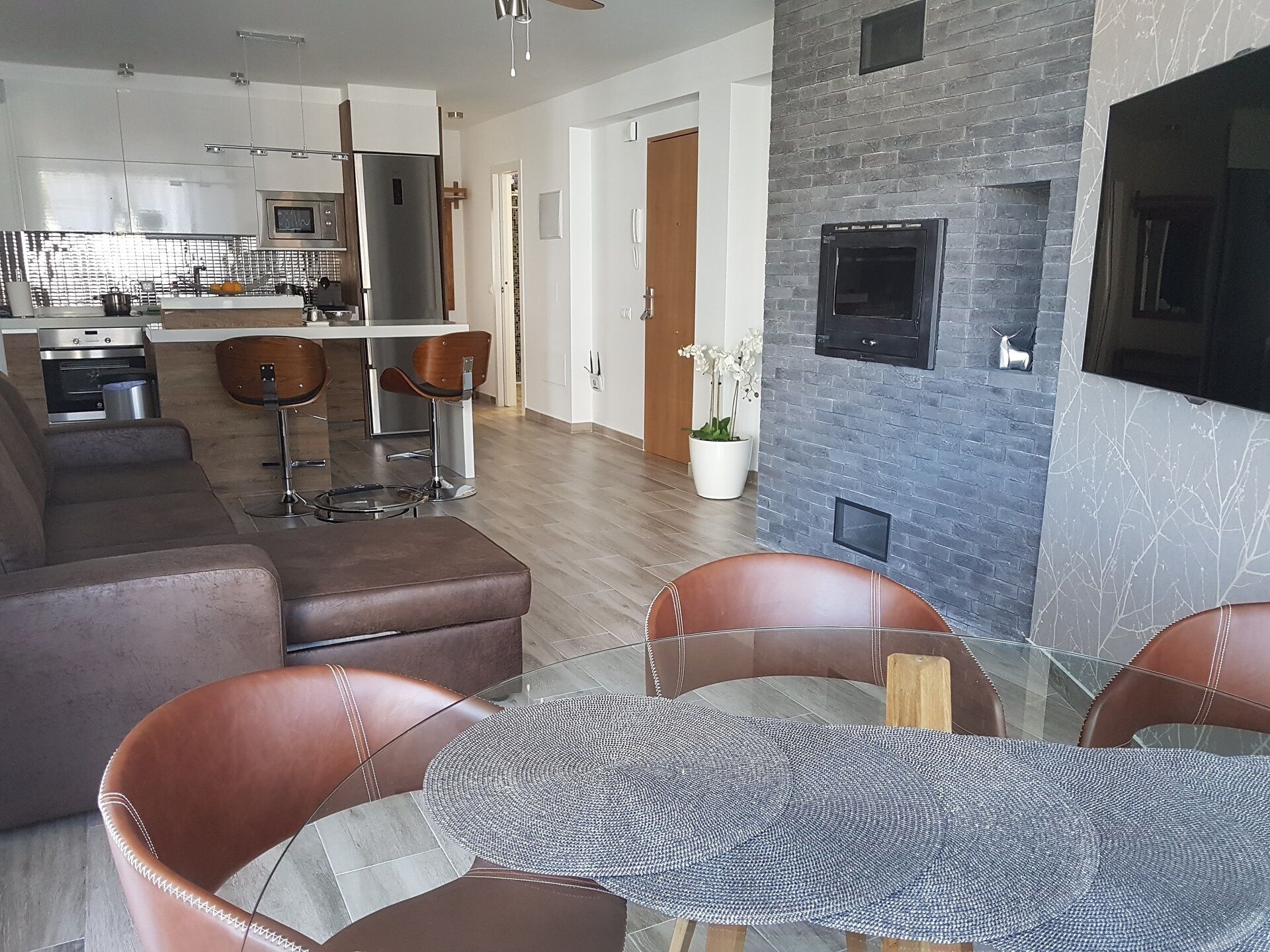 Fabulous luxury apartment 100m and 50m to the beach, sea view, 2 terrace