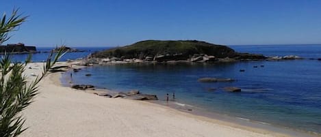 Playa en los alrededores