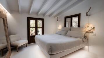 2 chambres, fer et planche à repasser, Wi-Fi gratuit, draps fournis