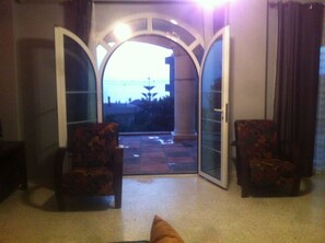 Interior - Residential flat  6 persons - House with character (Byblos)