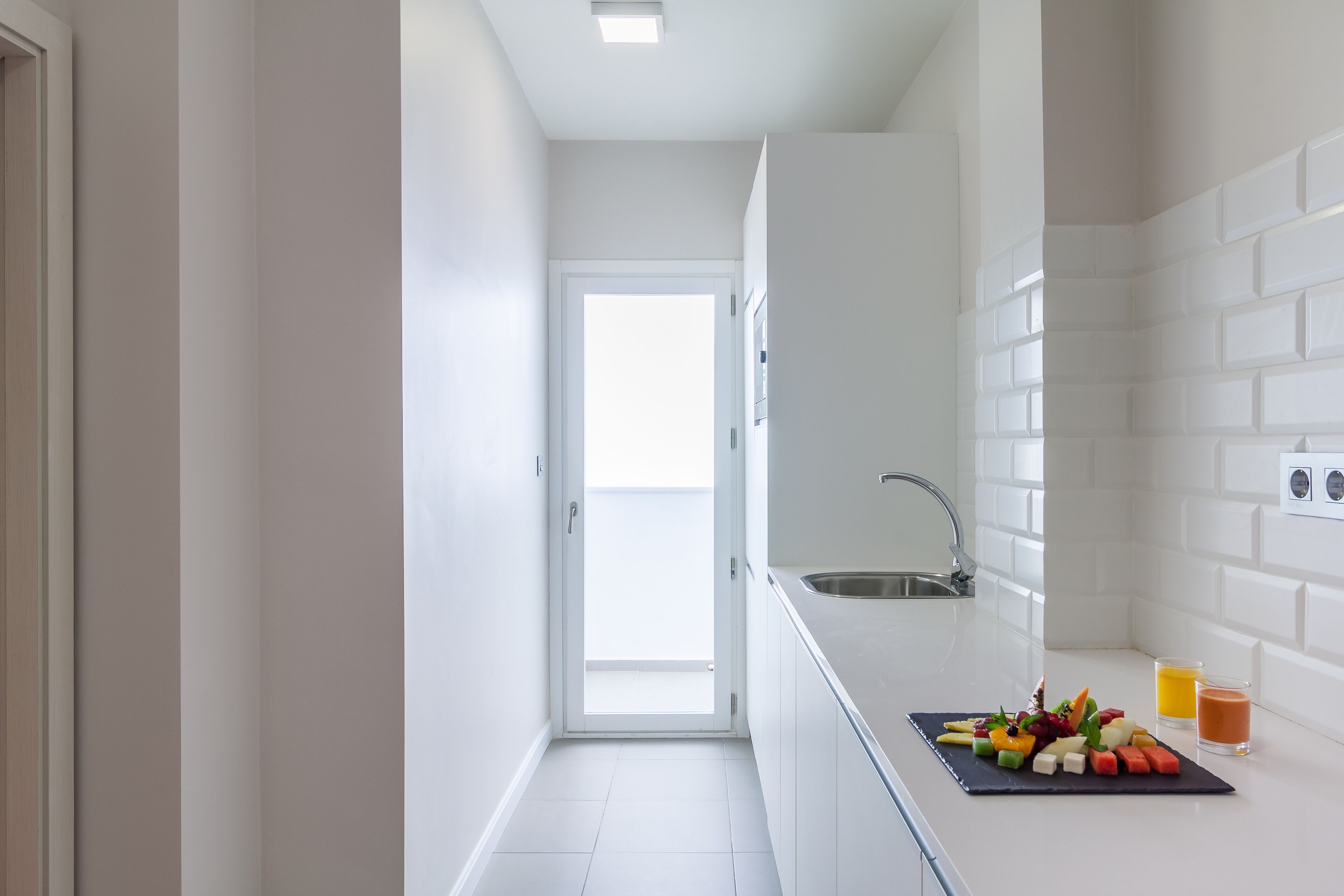 CÁDIZ CENTER: BRIGHT APARTMENT