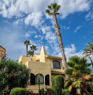 Exterior - LA MANGA CLUB 2 BEDROOM VILLA IN LOS ALTOS 1 WITH WONDERFUL VIEWS (Atamaría)