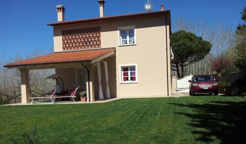 Freistehendes Haus, privater Pool, privater umzäunter Garten, Panoramablick
