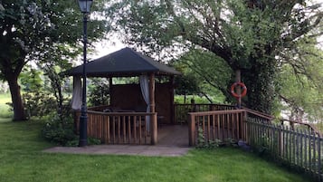 Enceinte de lâhĂ©bergement