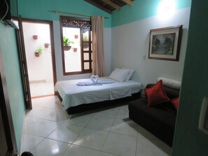 Free WiFi, bed sheets