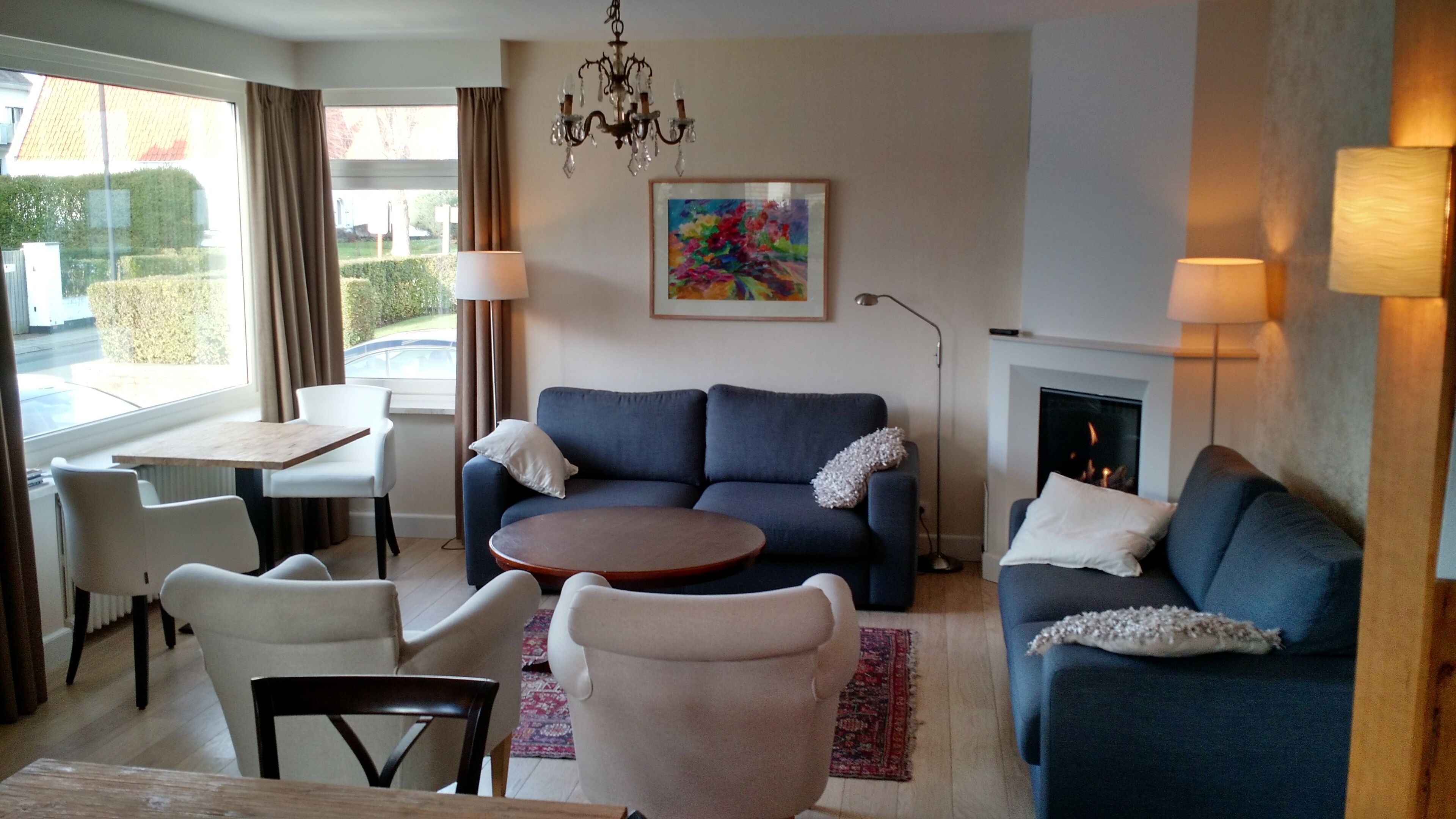 Smart TV, fireplace, DVD player, foosball