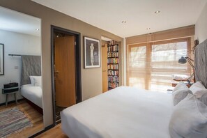 3 habitaciones, tabla de planchar con plancha y wifi gratis 