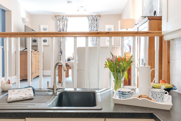 المنشأة من الداخل