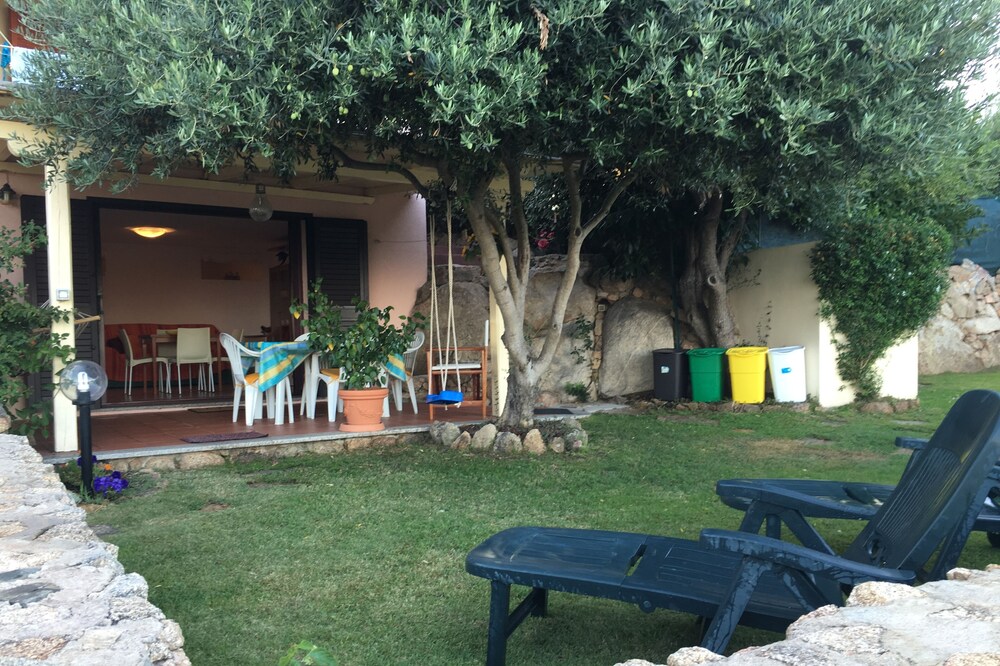 San Teodoro: Nice apartment overlooking the beach la Cinta