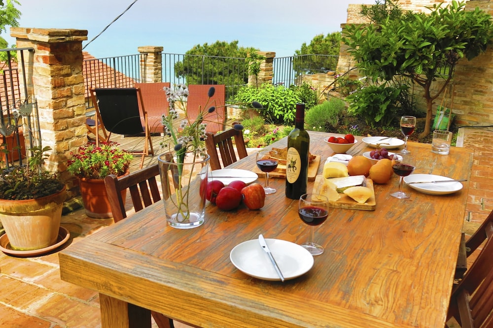 Seaview Terrace Apartment