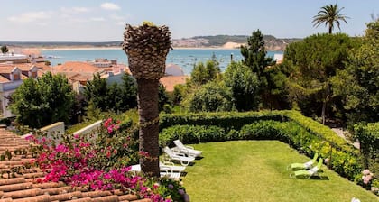 Large architect-designed house with garden & sea view, 3-minute walk from the beach