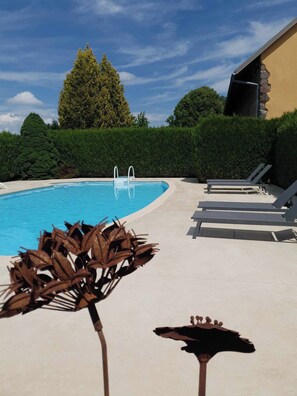 Piscine extérieure, piscine chauffée