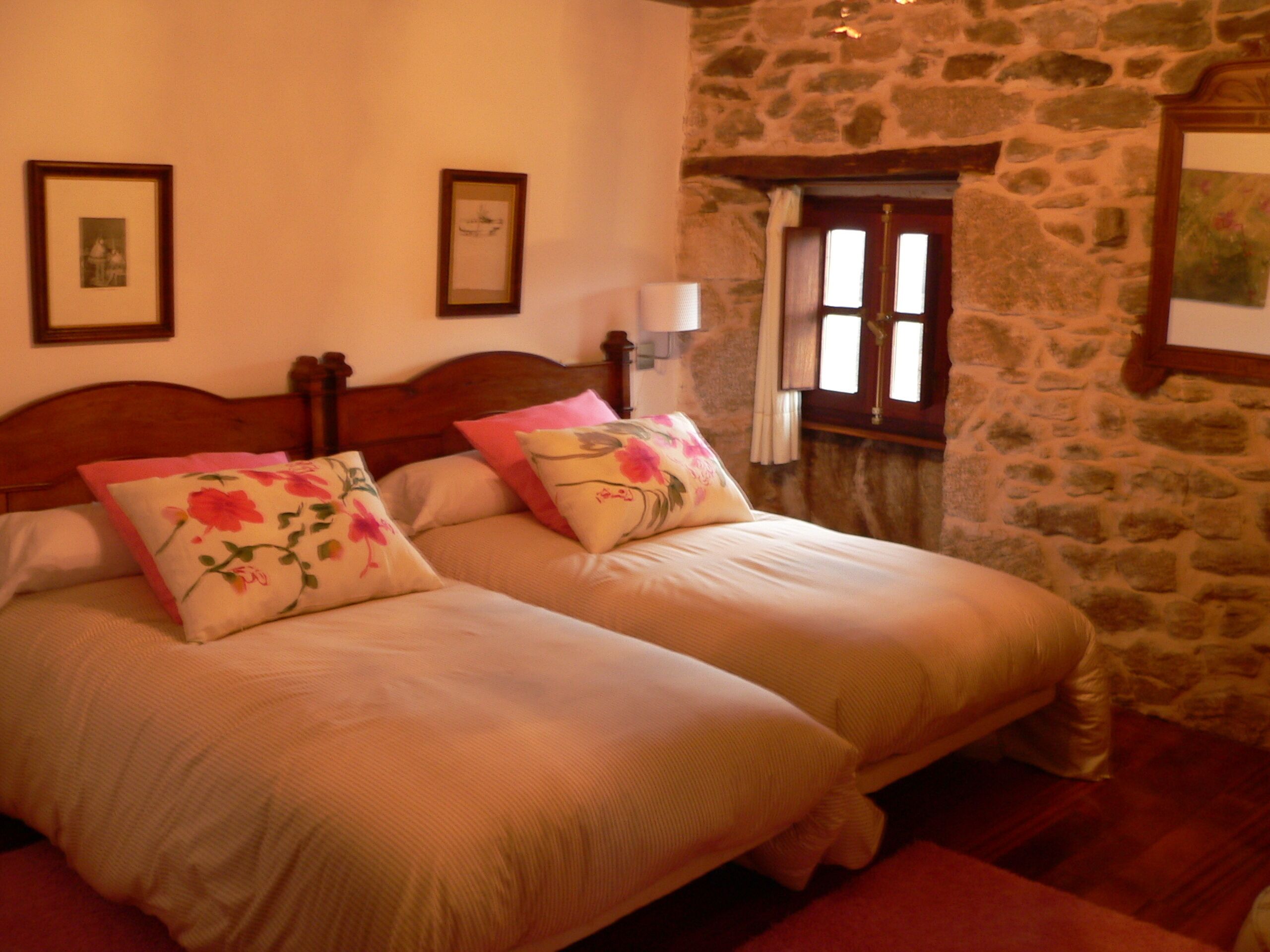 CASA RURAL 5 **** THE SEDA WORKSHOP