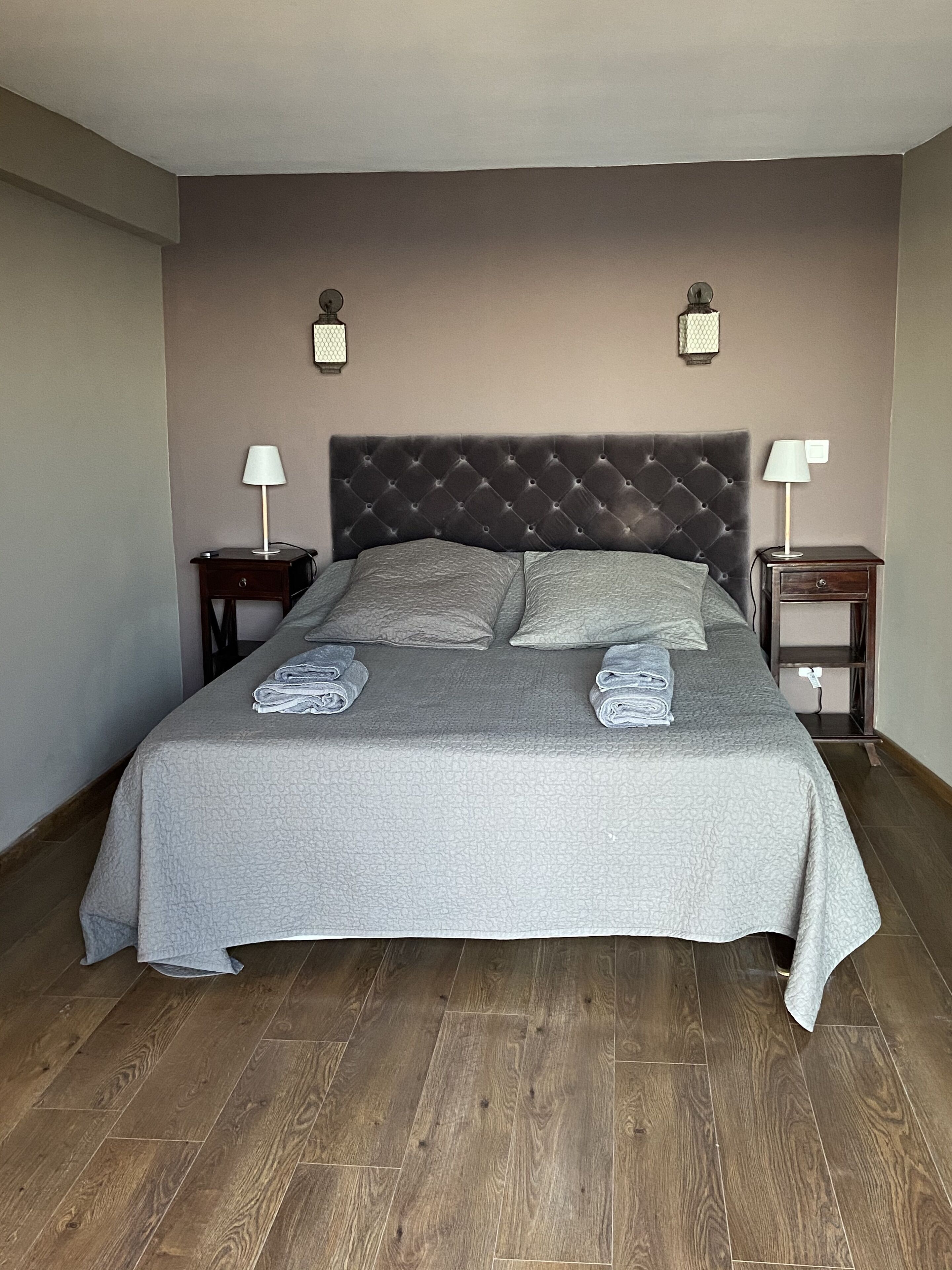 LE CHERGUI HOUSE ON THE SEA - BEACH - WIFI - TERRAS - CALANQUES - PROVENCE 