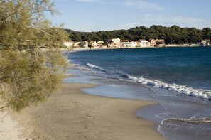 Beach nearby - Villa "Les Deux Frères" - 8 people - ground floor of the villa (La Seyne-Sur-Mer)