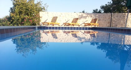 Heated private pool, near Dubrovnik,8+2,ideal for families&groups