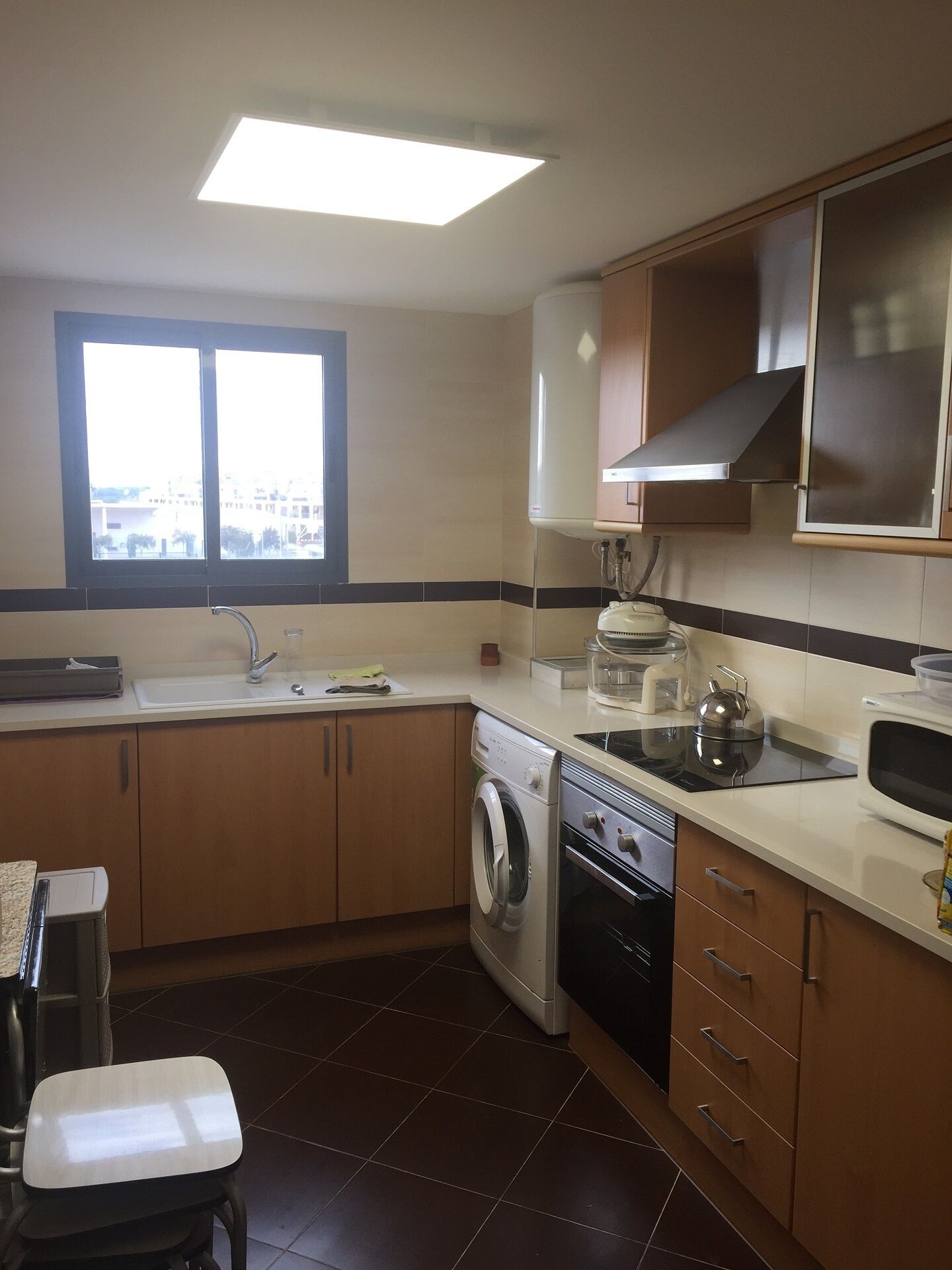 DUPLEX- ATICO, 3 TERRACES, RELAXATION AREA, JACUZZI between SEA and MOUNTAIN