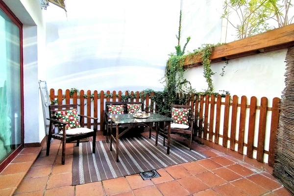 屋外ダイニングエリア