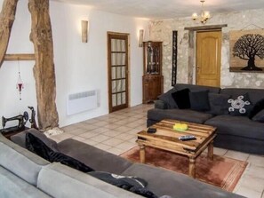 电视、电子游戏、DVD 播放器、书