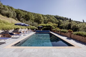 Piscine extérieure, piscine chauffée