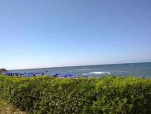 Private beach, sun-loungers
