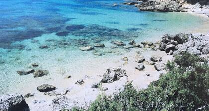 Isola d'Elba - NATURA.  A 10 metri dal mare - Privacy - Parco Naturale