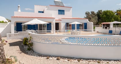 Casa do Farol– Gemütliches Refugium mit Sonderpreisen Nebensaison an der Algarve
