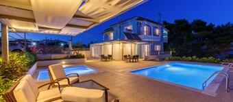 Friends & Family House in der Nähe des Strandes mit zwei Swimmingpools (einer für Kinder)