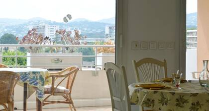 Wohnung 70 m2 Terrassen Schwimmbad Ruhe Klare Sicht ruhig privater Parkplatz.