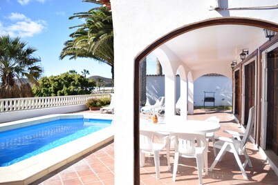 House / Villa with private pool