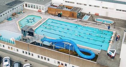 Un appartement d'une chambre Ă coucher, voiture inclus