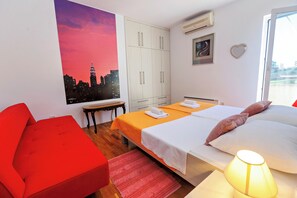 4 camere, una cassaforte in camera, ferro/asse da stiro