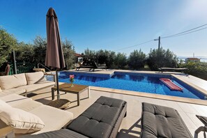 Piscine extérieure