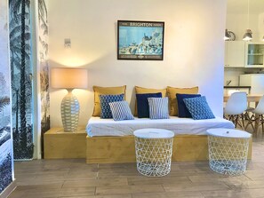 Interior - T3, beachfront, terrace, parking, sandy beach 2 steps, idéal family (La Ciotat)