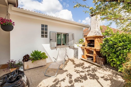 Casa Do Fontanario Mit Privatem Garten In Rans Penafiel