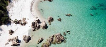 KLIMATISIERTE VILLA MIT BEHEIZTEM POOL UND WHIRLPOOL