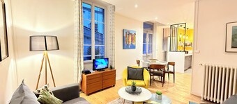 Hotel-style stay – 2-bedroom apartment (T3) in city center, terrace, Wi-Fi